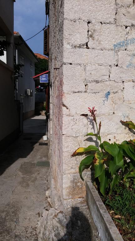 Apartment Gabre โตรกีร์ ภายนอก รูปภาพ